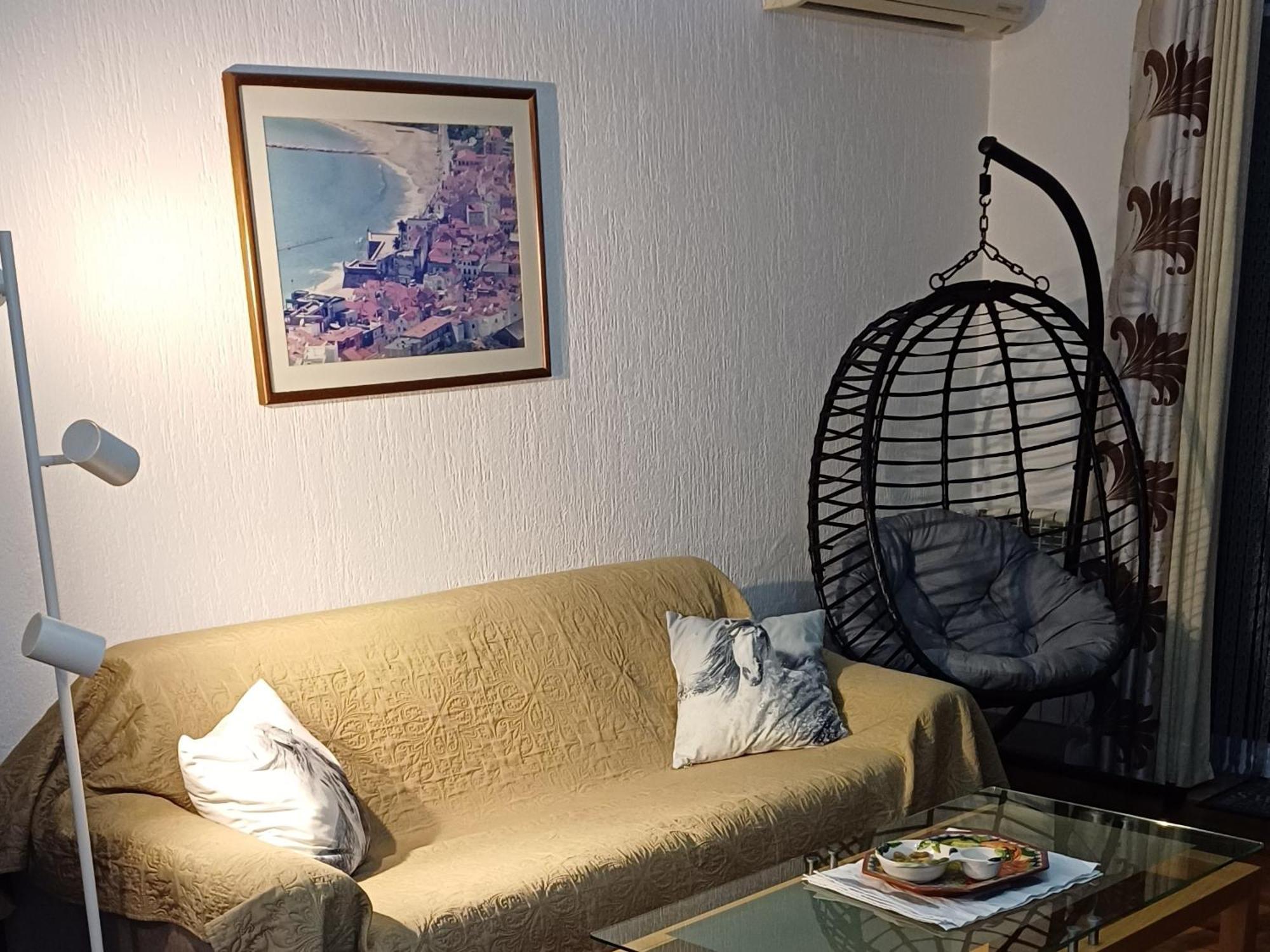 Yvonne'S Bela Vista Apartment เซซิมบรา ภายนอก รูปภาพ